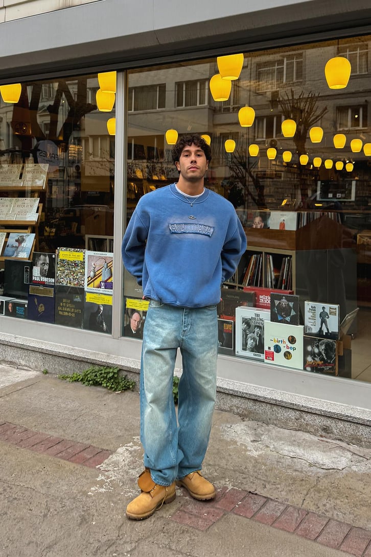 Abloaga Nakışlı Crop Sweatshirt