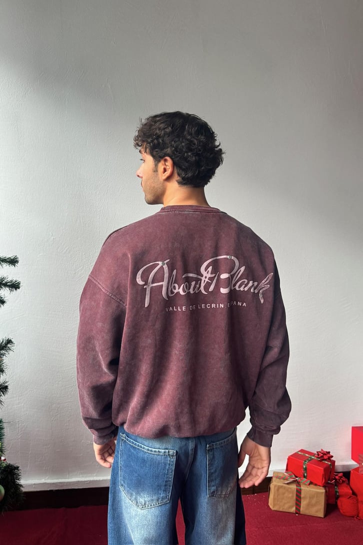 About Blank Baskılı Crop Sweatshirt