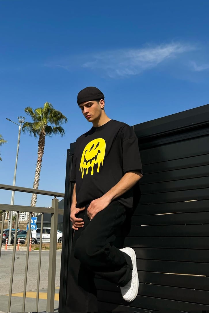 Acid Smiley Baskılı Siyah Oversize Tshirt
