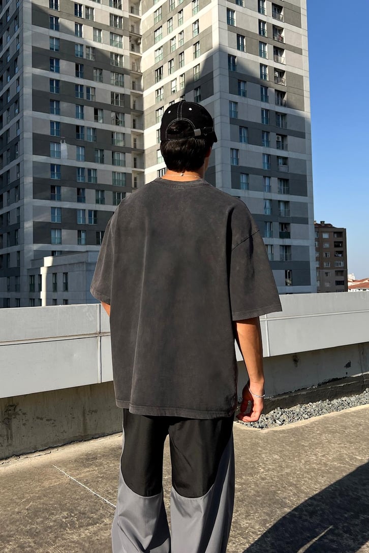 Acid Wash Flaw Taş İşlemeli Oversize Tişört