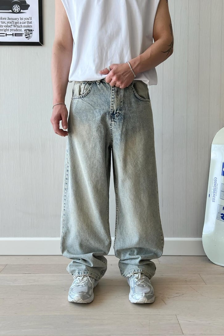Acid Wash Super Baggy Jean