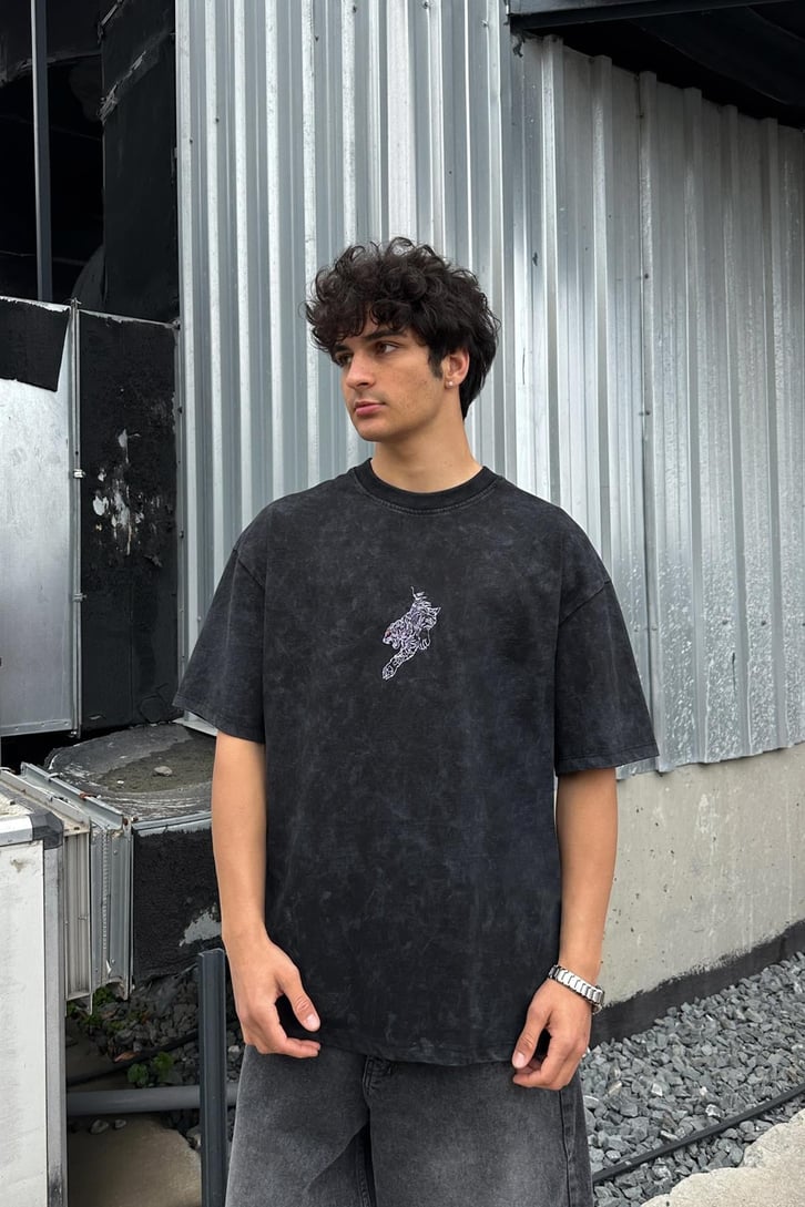 Acid Wash Tiger Nakışlı Oversize Tişört