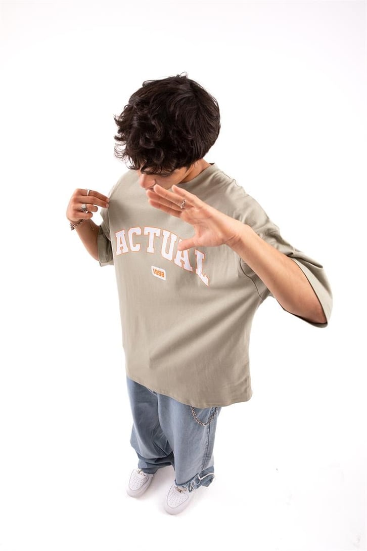 Actual Baskılı Haki Oversize Tshirt