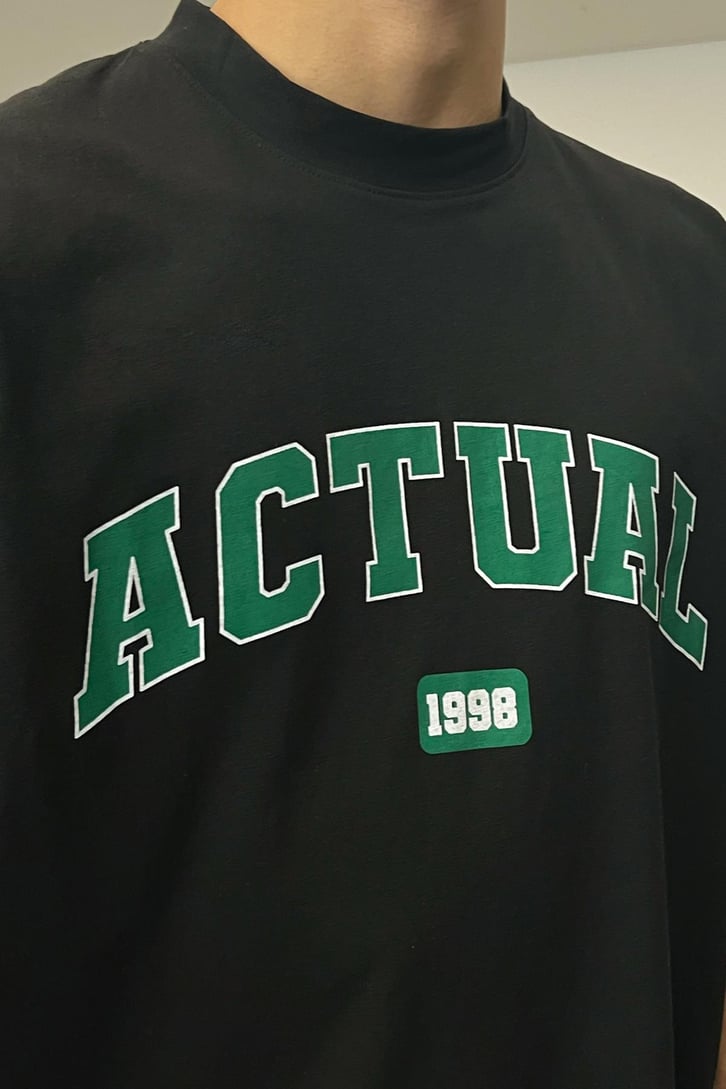 Actual Baskılı Siyah Oversize Tshirt