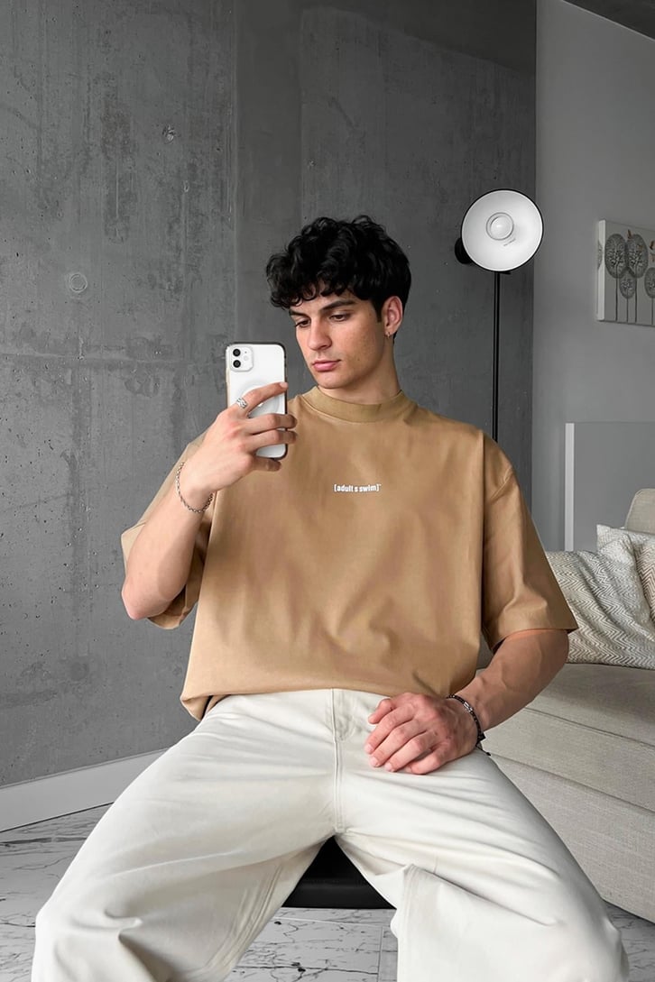 Adult S Swim Baskılı Camel Oversize Tişört