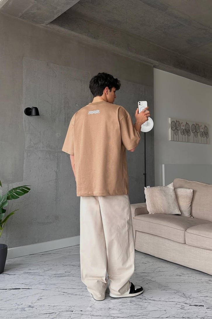 Adult S Swim Baskılı Camel Oversize Tişört