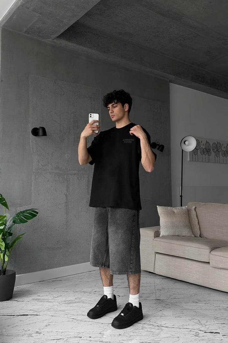 Alternative Baskılı Siyah Oversize Tişört