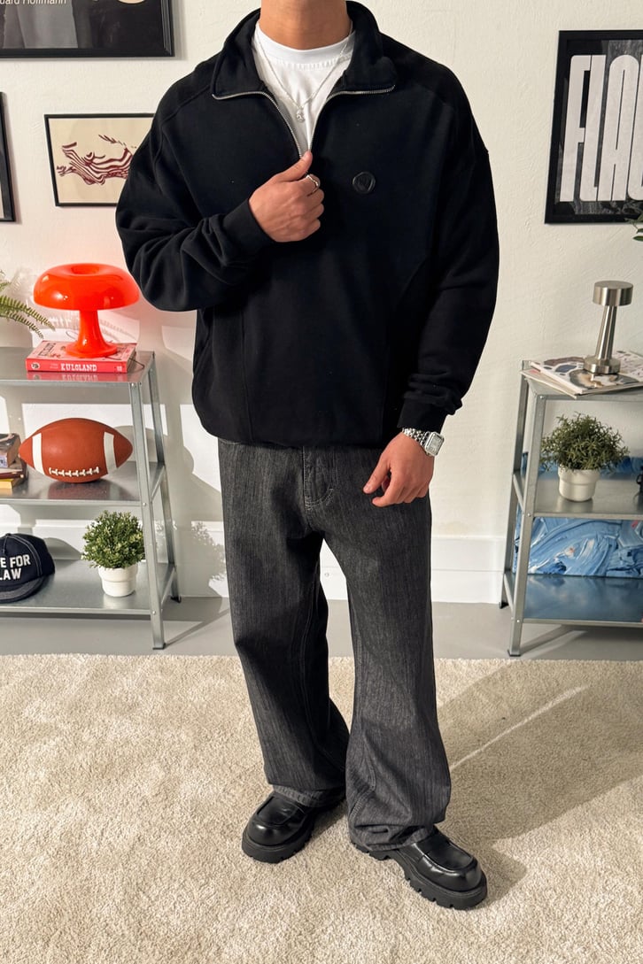 Amblemli Half Zip Sweatshirt