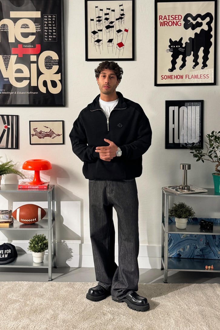 Amblemli Half Zip Sweatshirt