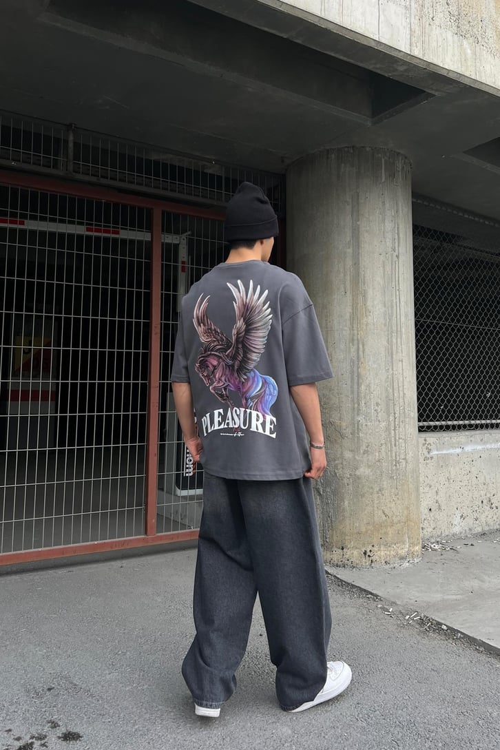 Angel Horse Baskılı Koyu Gri Oversize Tişört