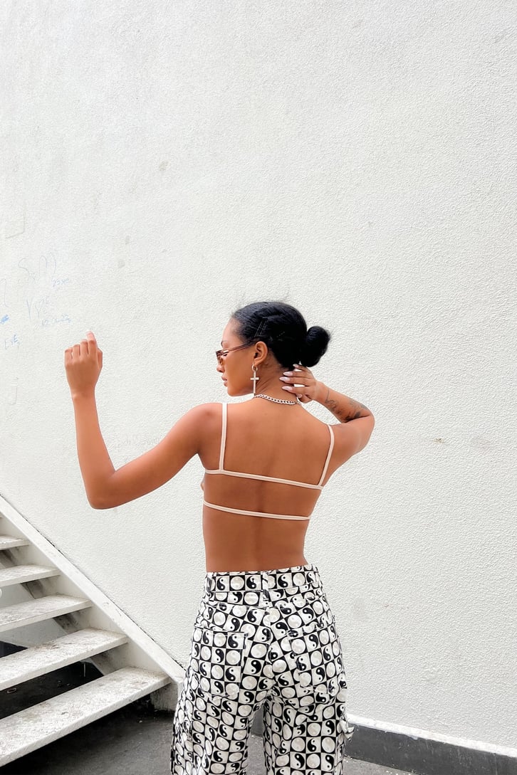 Askılı Bej Kaşkorse Crop