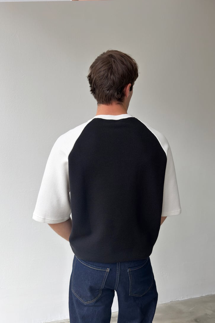 Athletic Baskılı Reglan Kol Tişört