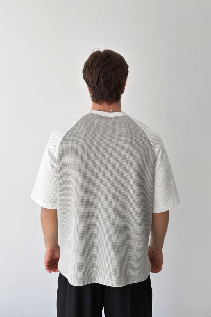 Athletic Baskılı Reglan Kol Tişört