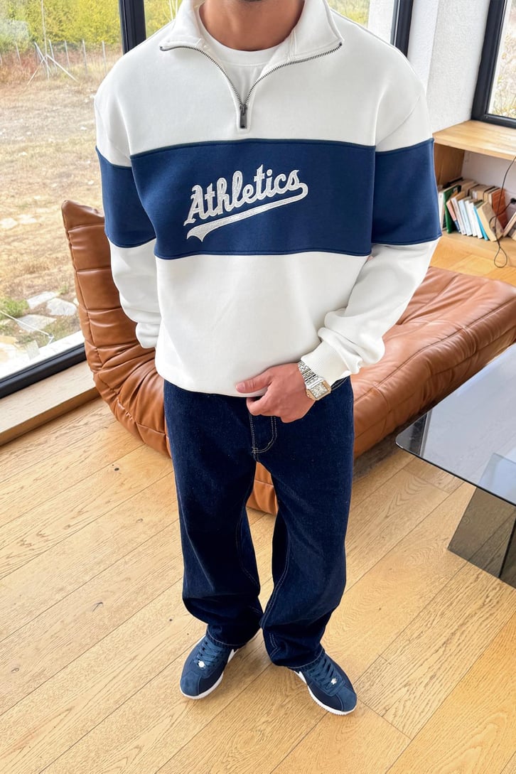 Athletic Nakışlı Half Zip Sweatshirt