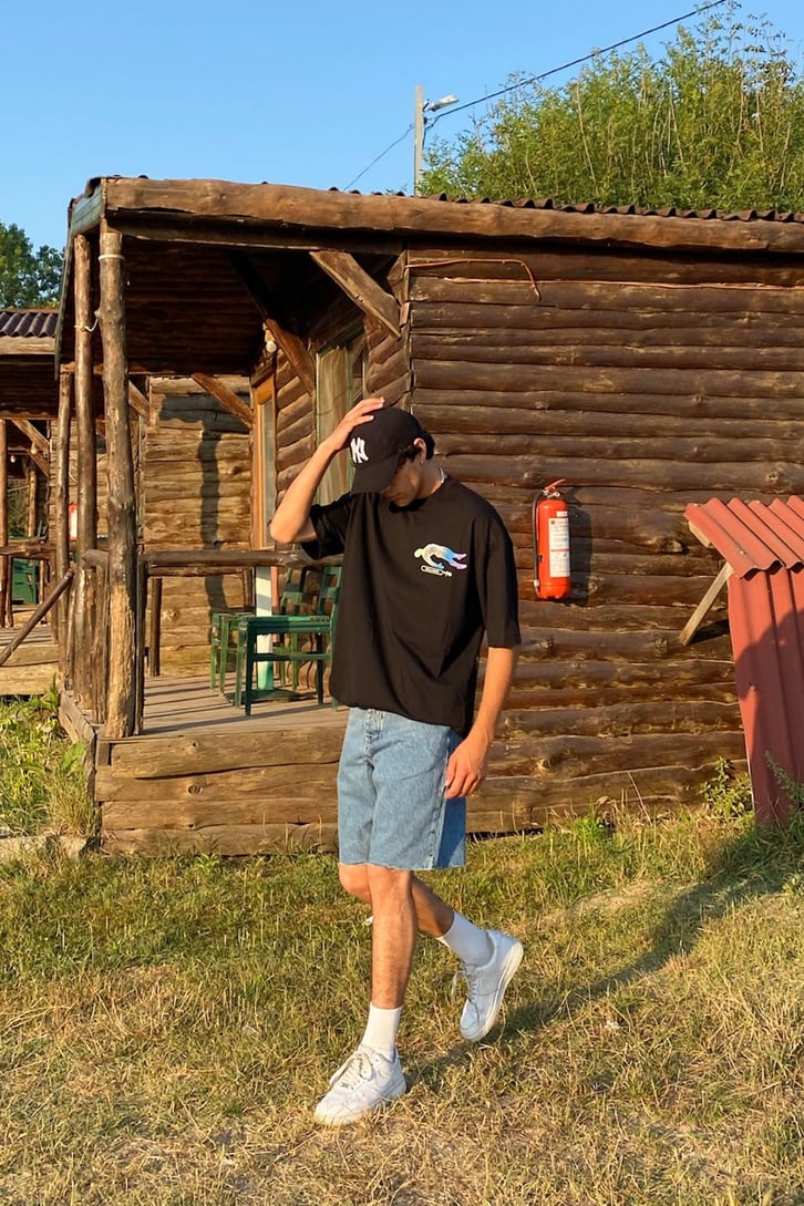 Aura Sırt Baskılı Siyah Oversize Tshirt