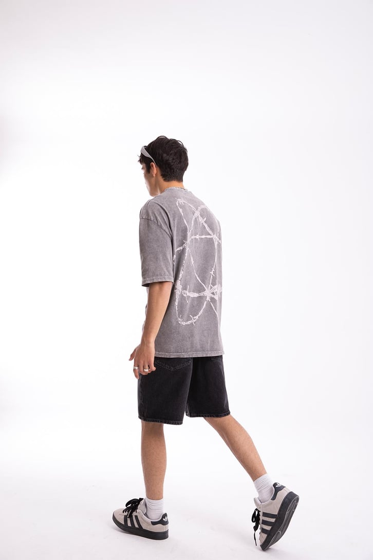 Barbed Text Baskılı Acid Wash Oversize Tshirt