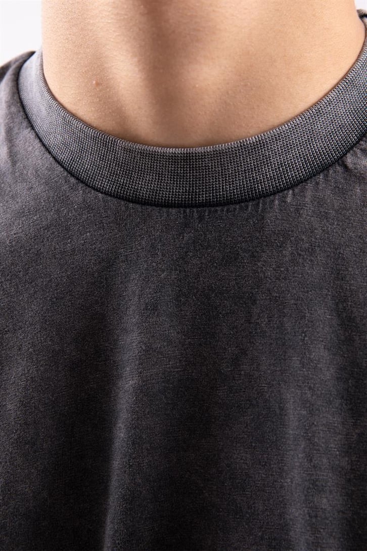 Basic Acid Wash Oversize Tshirt