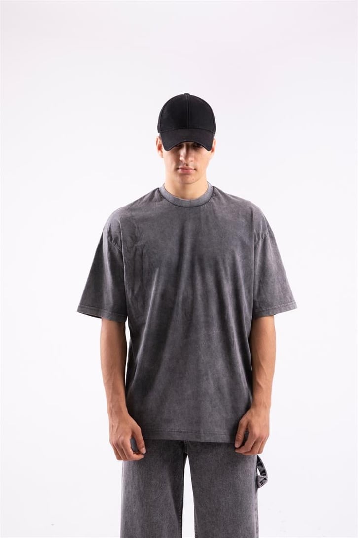 Basic Acid Wash Oversize Tshirt