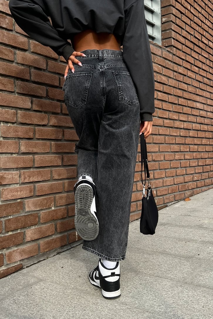 Basic Antrasit Acid Wash Baggy Jean