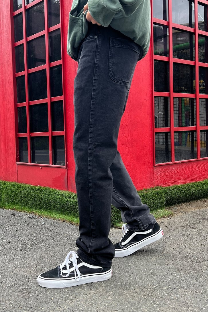 Basic Antrasit Regular Fit Jean