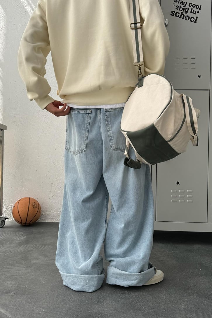 Basic Baggy Jean