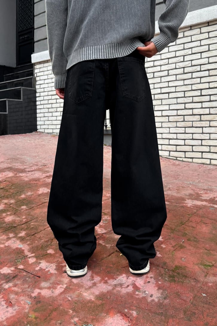 Basic Baggy Jean