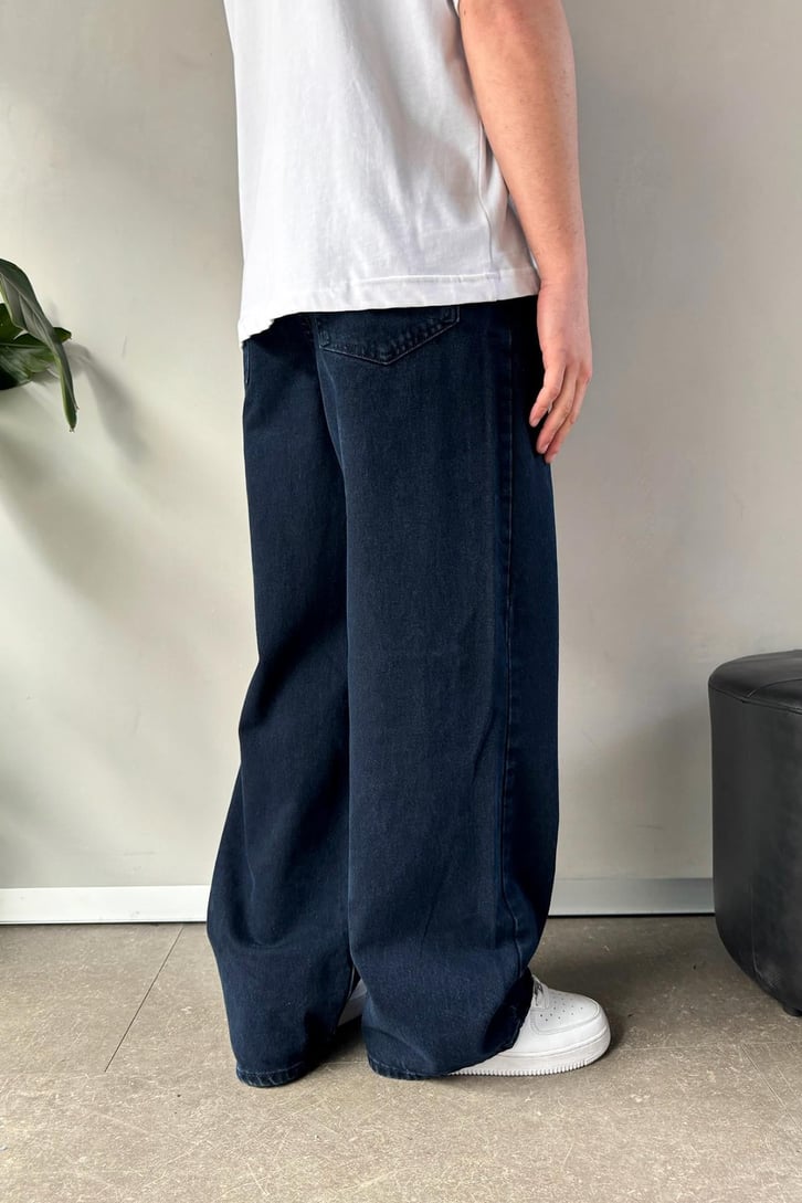 Basic Baggy Jean