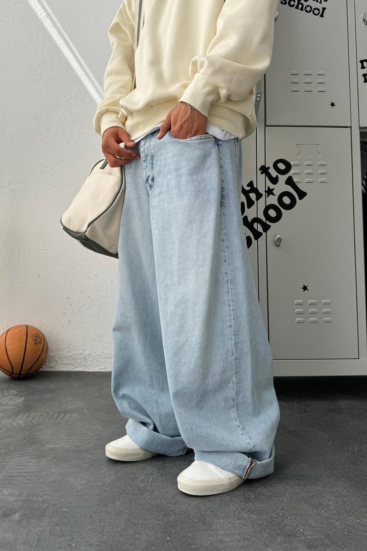 Basic Baggy Jean