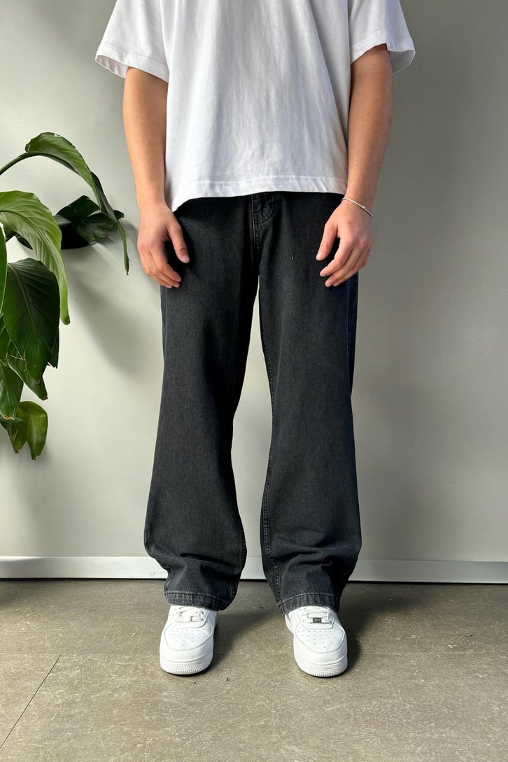 Basic Baggy Jean