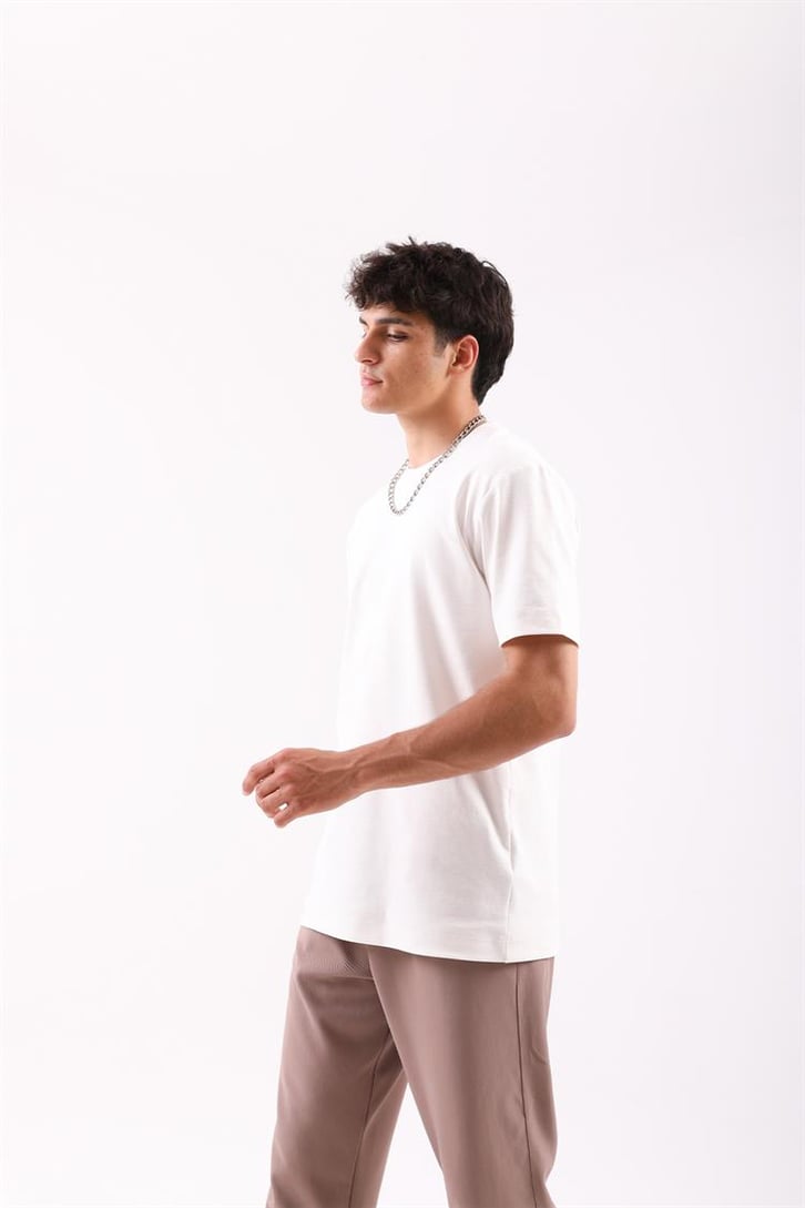 Basic Beyaz Regular Fit Tişört
