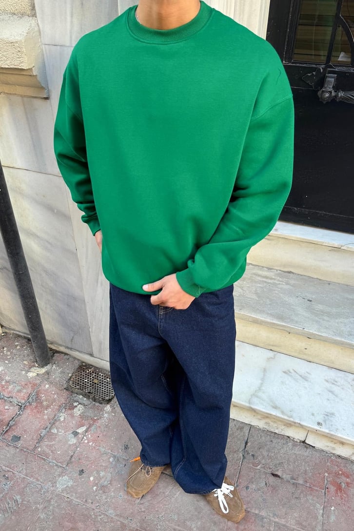 Basic Bisiklet Yaka Sweatshirt