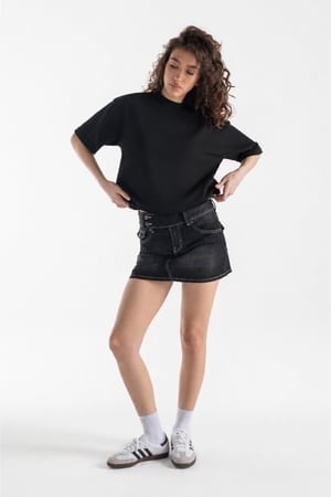 Basic Boxy Fit Siyah Tişört