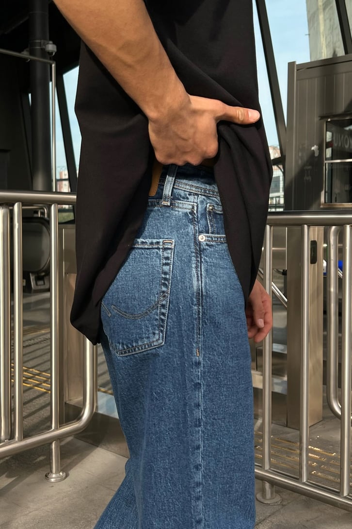 Basic Koyu Mavi Mom Fit Jean