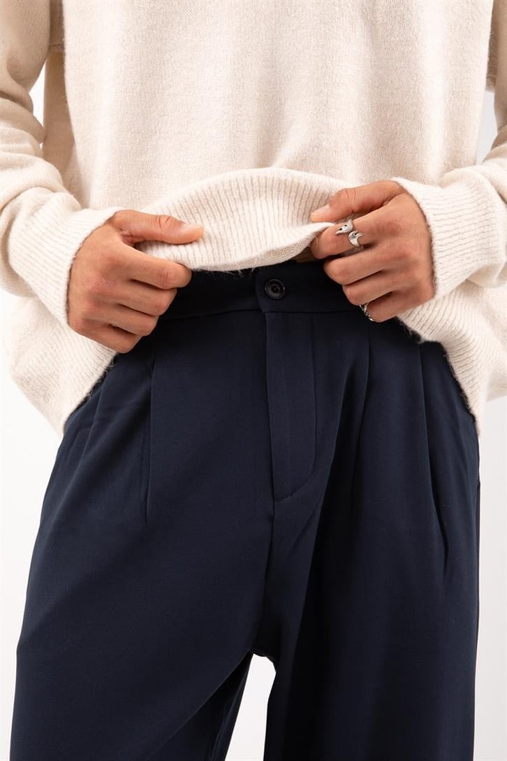 Basic Lacivert Kumaş Pantolon