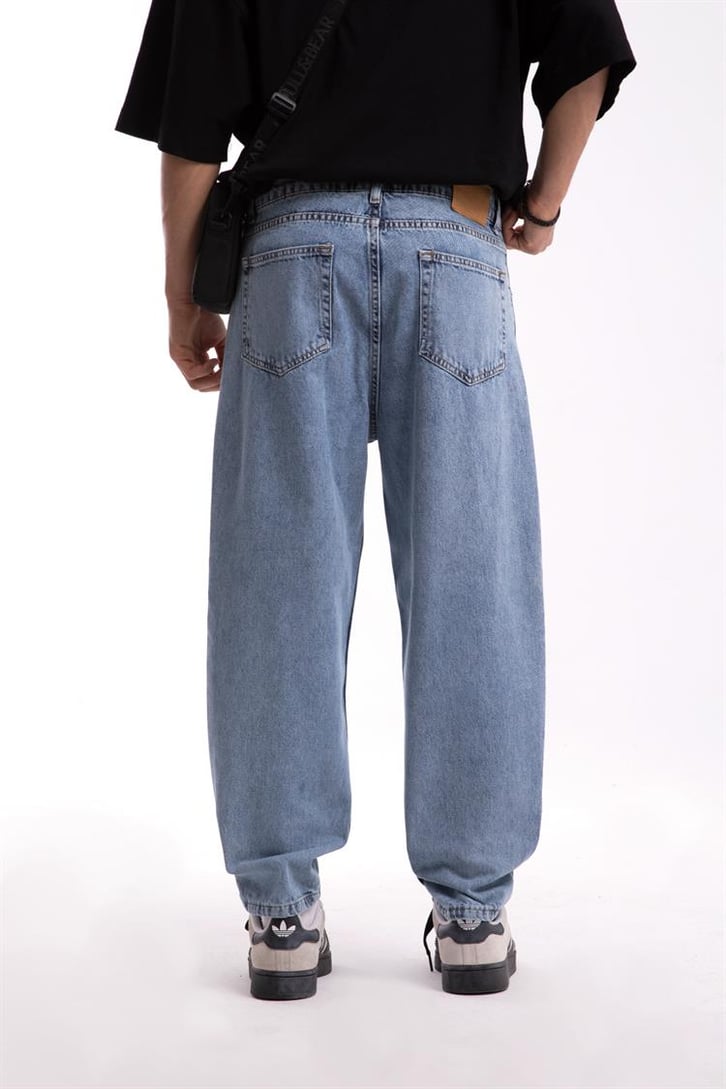 Basic Mavi Baggy Jean