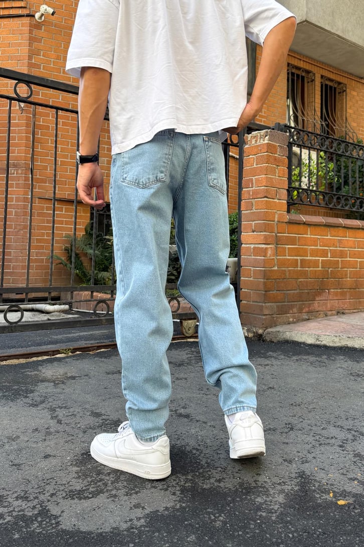 Basic Mavi Regular Jean