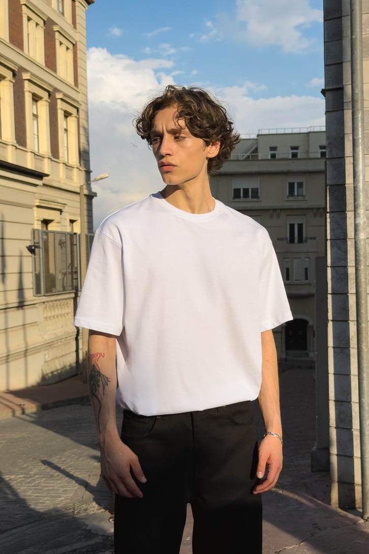 Basic Oversize Fit Beyaz Tişört