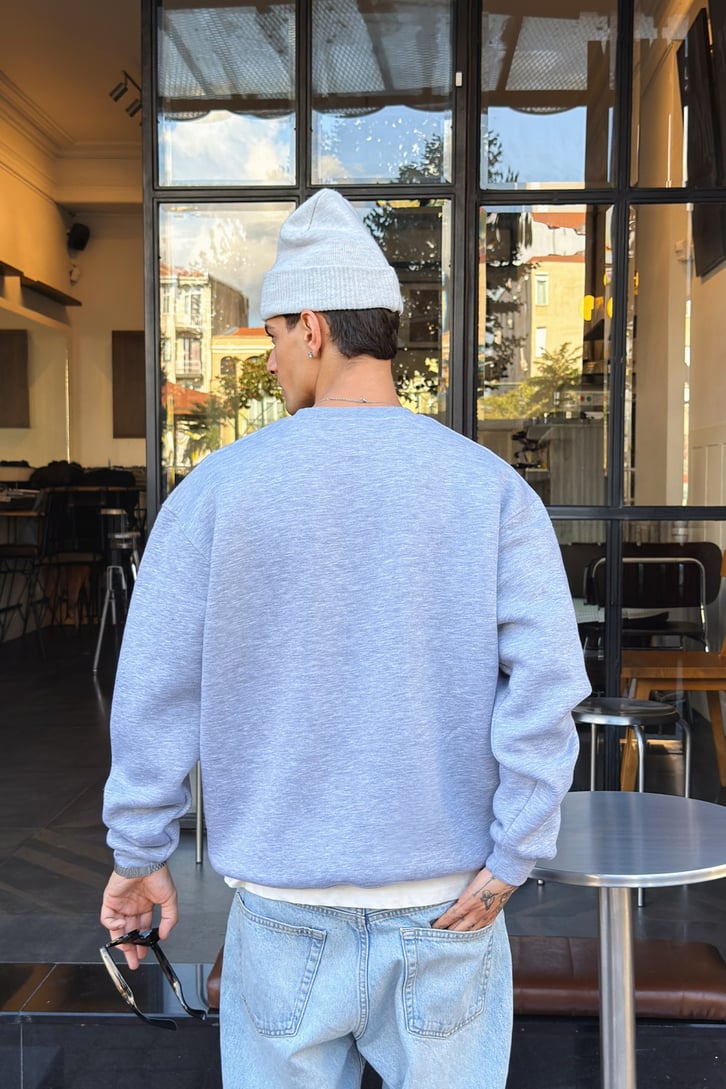 Basic Oversize Sweatshirt