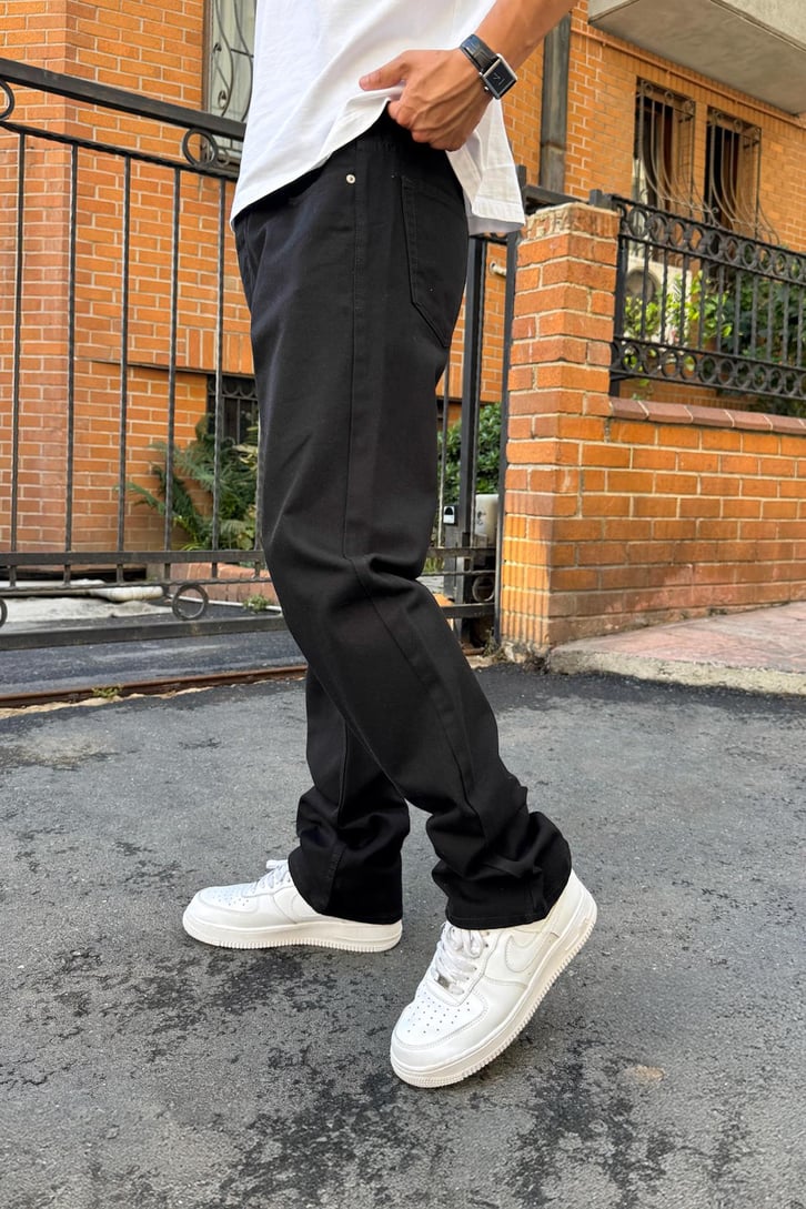 Basic Regular Jean