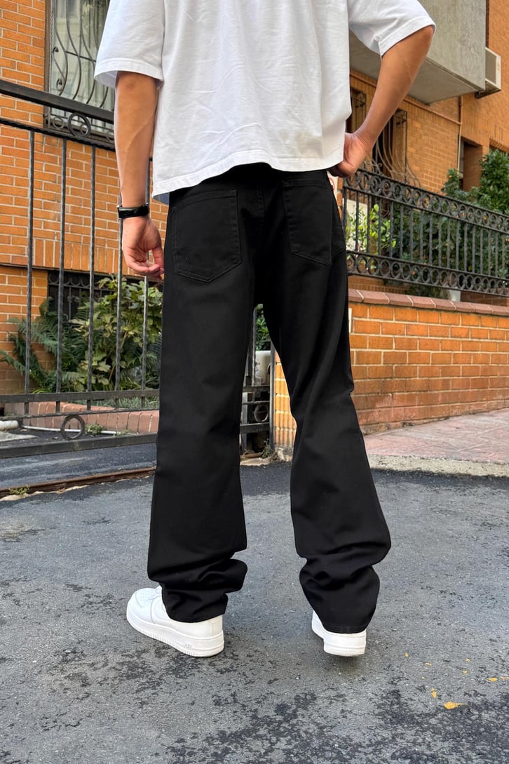 Basic Regular Jean