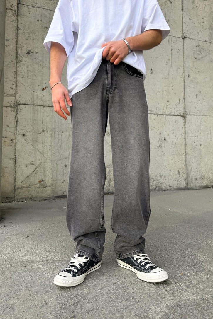 Basic Regular Jean