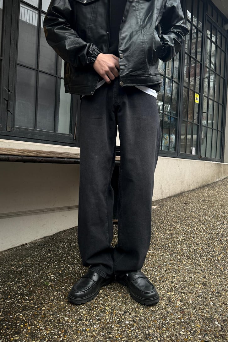 Basic Regular Jean
