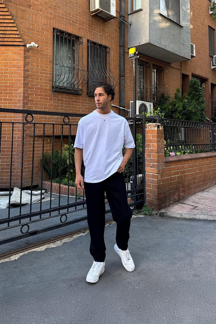 Basic Regular Jean