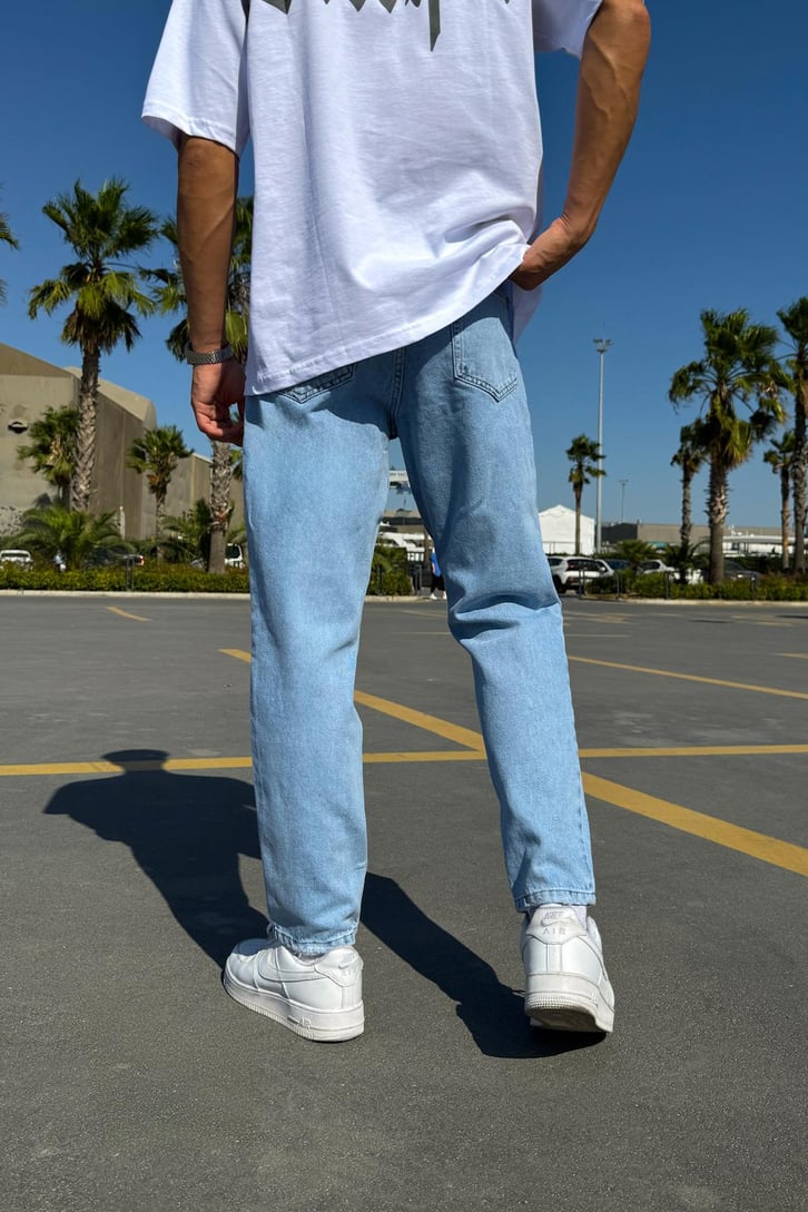 Basic Regular Jean