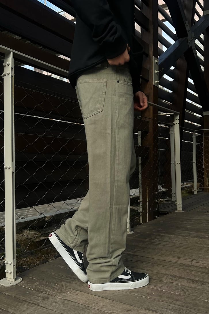 Basic Regular Jean
