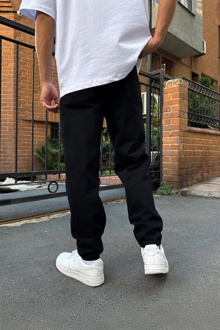Basic Regular Jean
