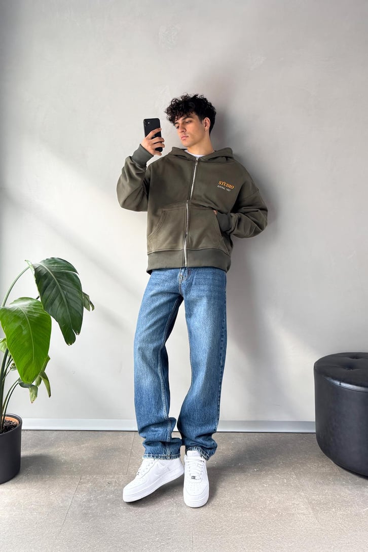 Basic Regular Jean