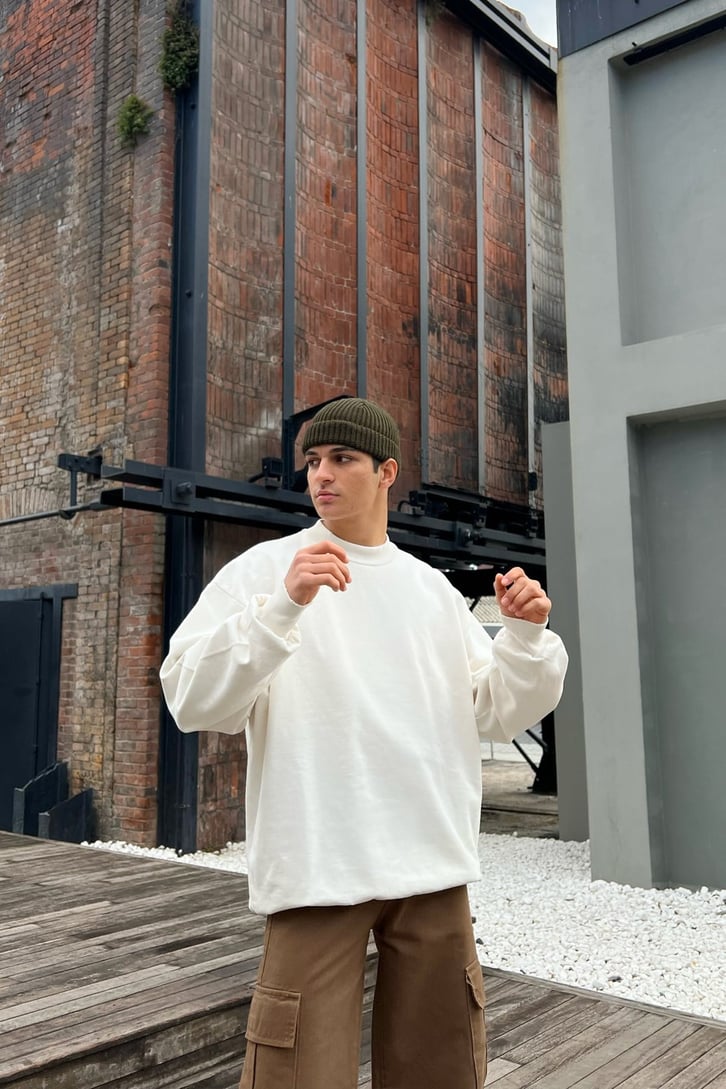 Basic Ripped Detail Ekru Oversize Sweatshirt