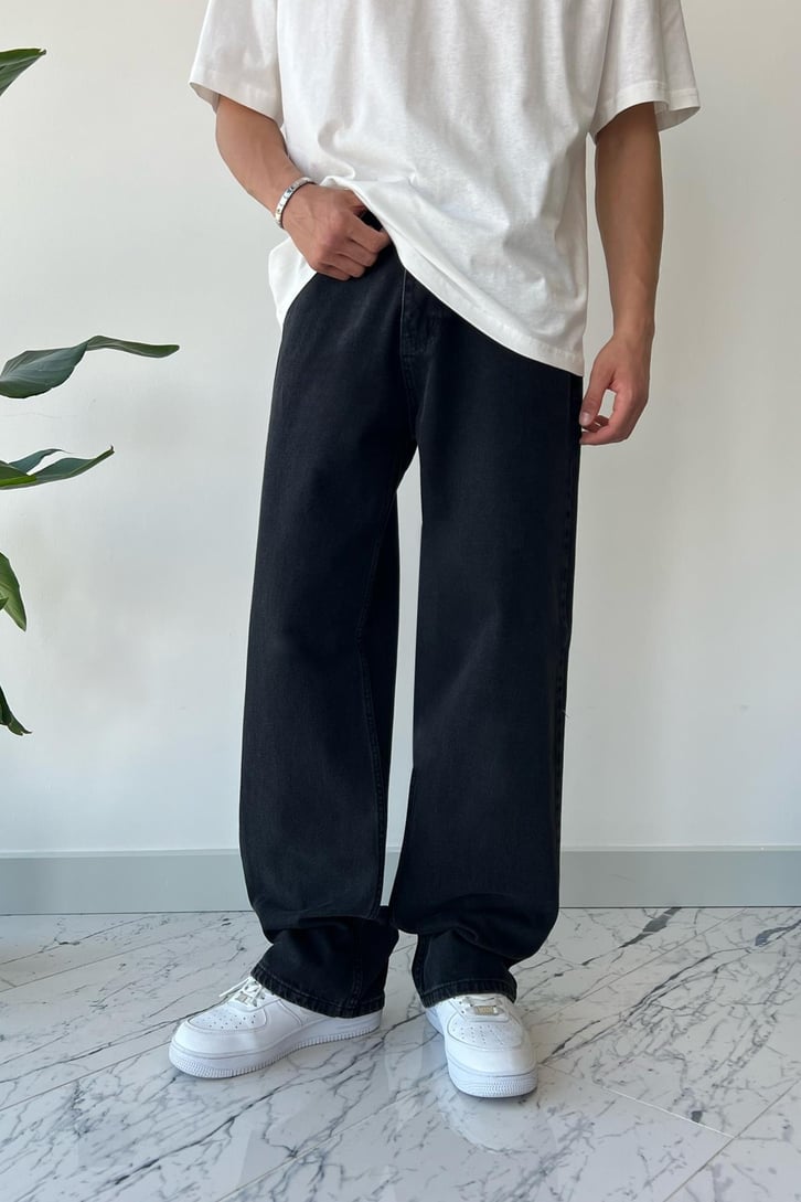 Basic Siyah Baggy Jean