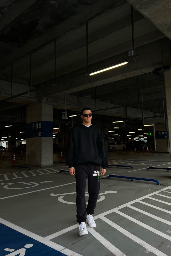 Basic Siyah Oversize Hoodie